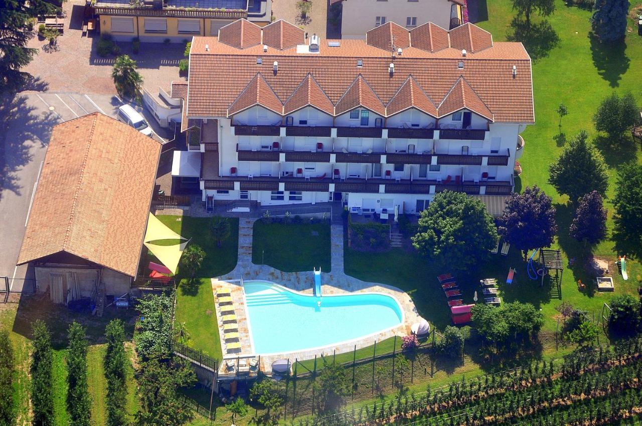 Hotel Garni Grüner Baum  Laives Exterior foto