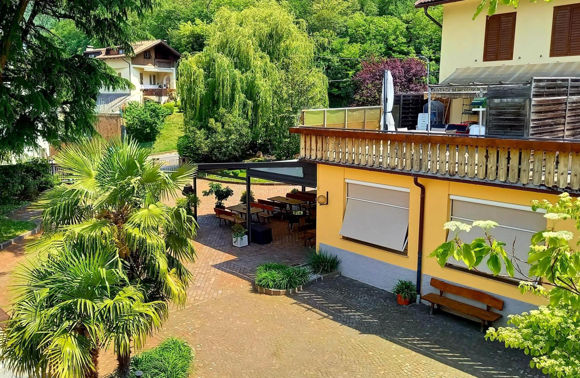 Hotel Garni Grüner Baum  Laives Exterior foto